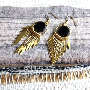 Gorgeous 😍 Dangling Earrings